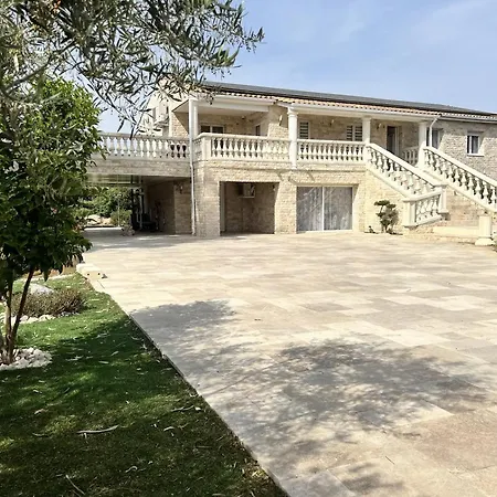 Grande Maison 23 Pers Sauna Piscine Petanque Villa Cuxac-d'Aude